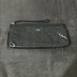 SALE 🖤 Tumi Snakeskin Wristlet